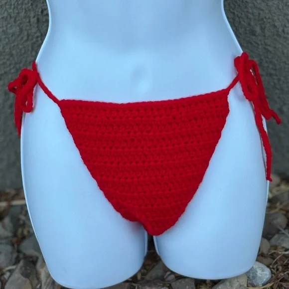 Red Crochet Handmade Bikini Set - Picture 6 of 11